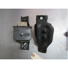 23M214 Motor Mount Brackets Pair From 1999 Subaru Legacy  2.2